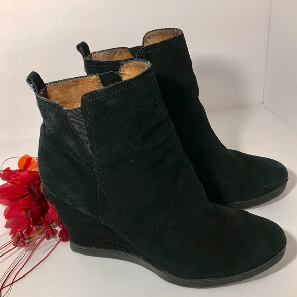 Donald J. Pliner Shoes - Donald J Pliner Cascade Suede Wedge Ankle Boot